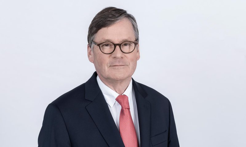 Portraitbild Dr. Thomas Hermes, Partner, Rechtsanwalt, Notar, Holthoff-Pförtner Wassermann.