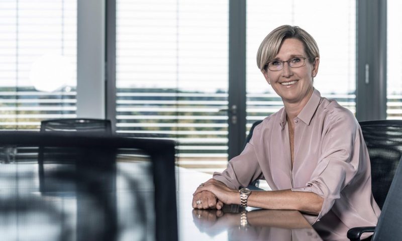 Portraitbild Dr. Anja-Maria Franz, Rechtsanwältin, Notar, ​​bei Holthoff-Pförtner Wassermann.