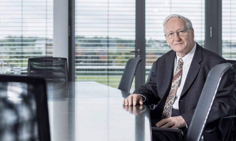 Portraitbild Walter Scheid, Rechtsanwalt, ​​bei Holthoff-Pförtner Wassermann.