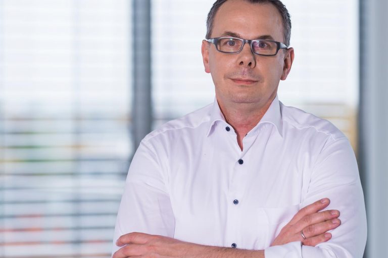 Portraitbild Dr. Boris Heller, Partner, Wirtschaftsprüfer, Steuerberater, Holthoff-Pförtner Wassermann.